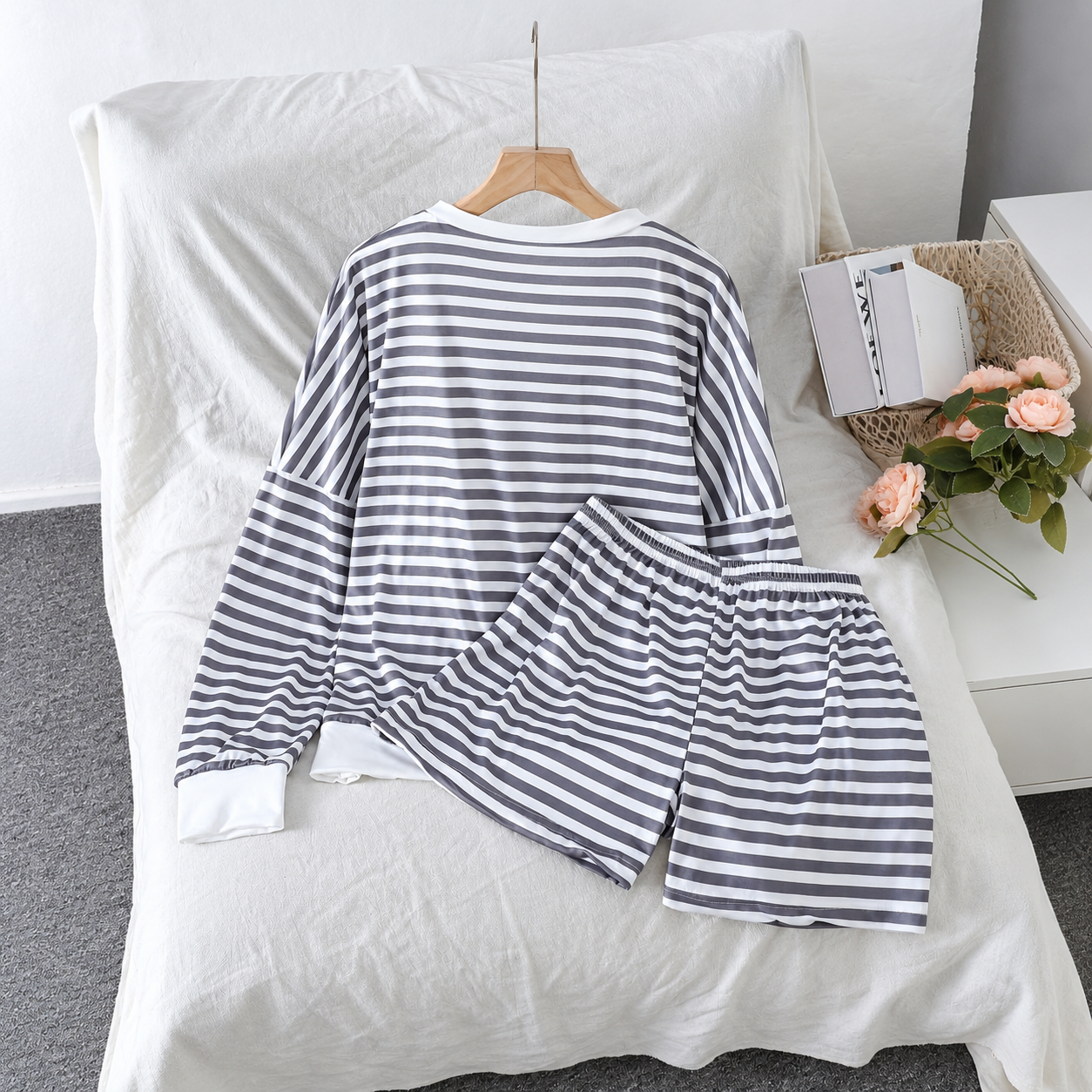Striped Long Sleeve Top and Shorts 2 Piece Classic Pajama Set for Women