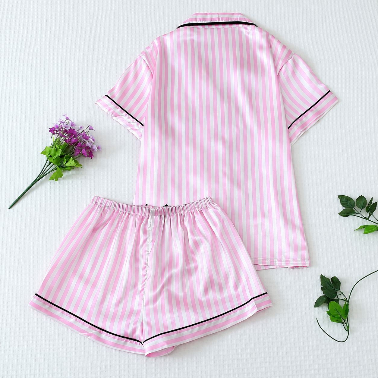 2 Pieces Short Sleeve Top And Shorts Sleepwear For Women