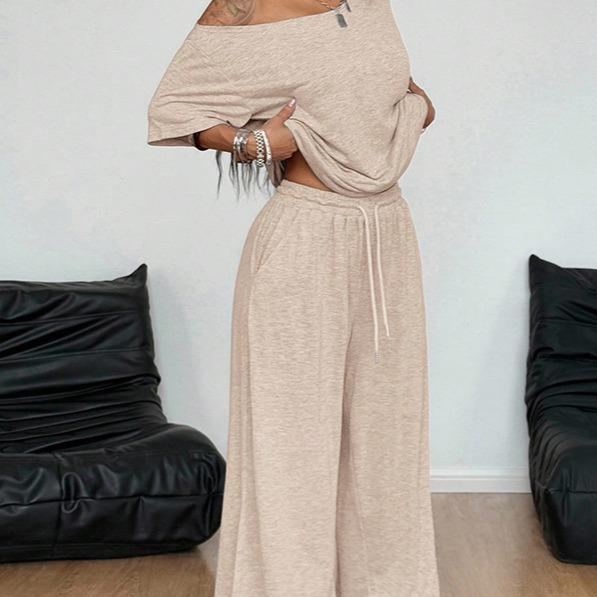 Two Piece Of Oversized Pullover Sweatshirt And Wide Pants Lounge Set For Women
