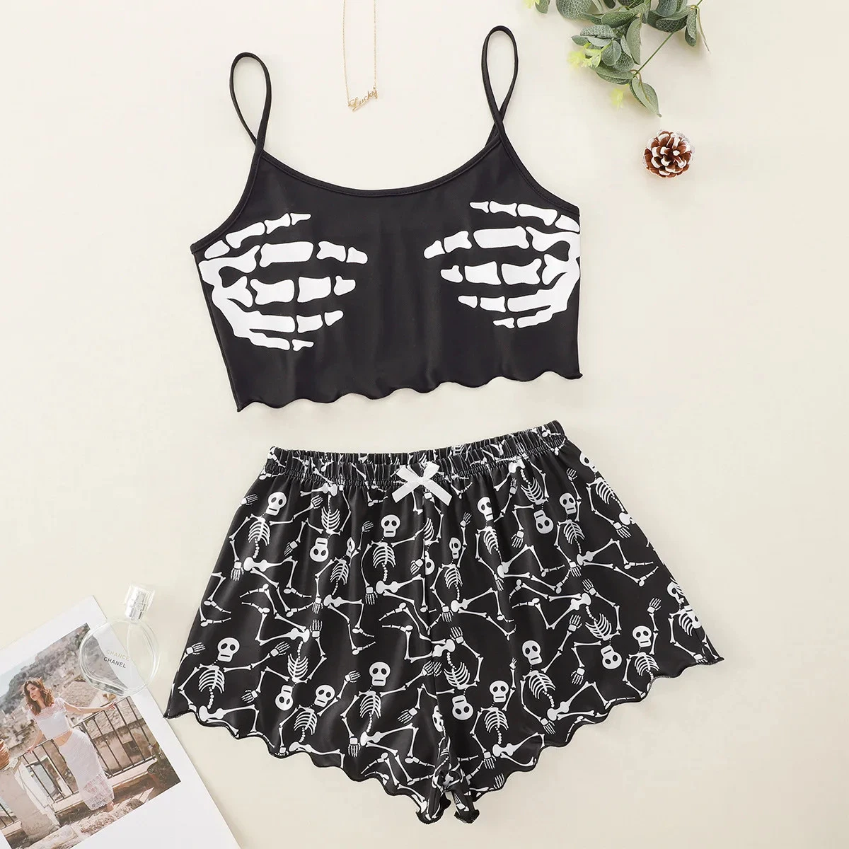 Soft Spaghetti Strap Cami And Printed Shorts Pajama Set For Women