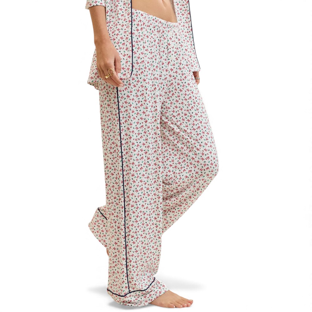 Christmas Themed Printed Pajama For Women
