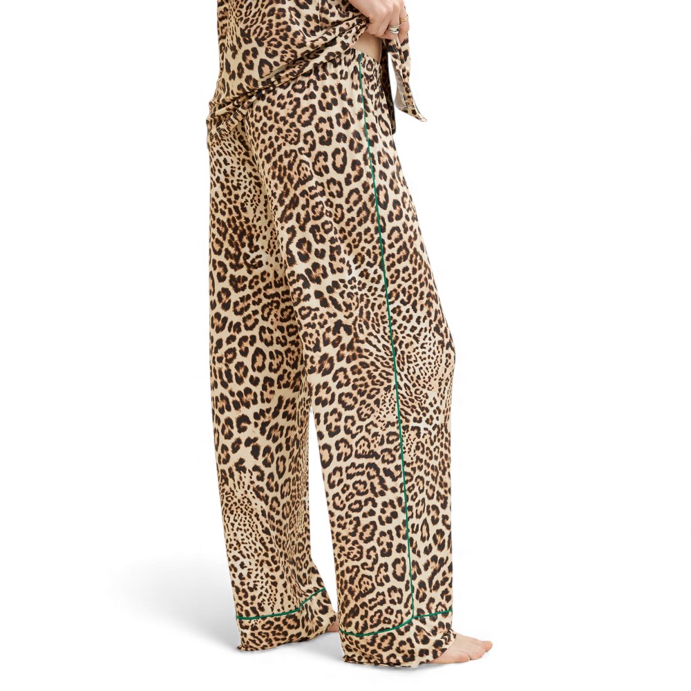 Christmas Themed Printed Pajama For Women