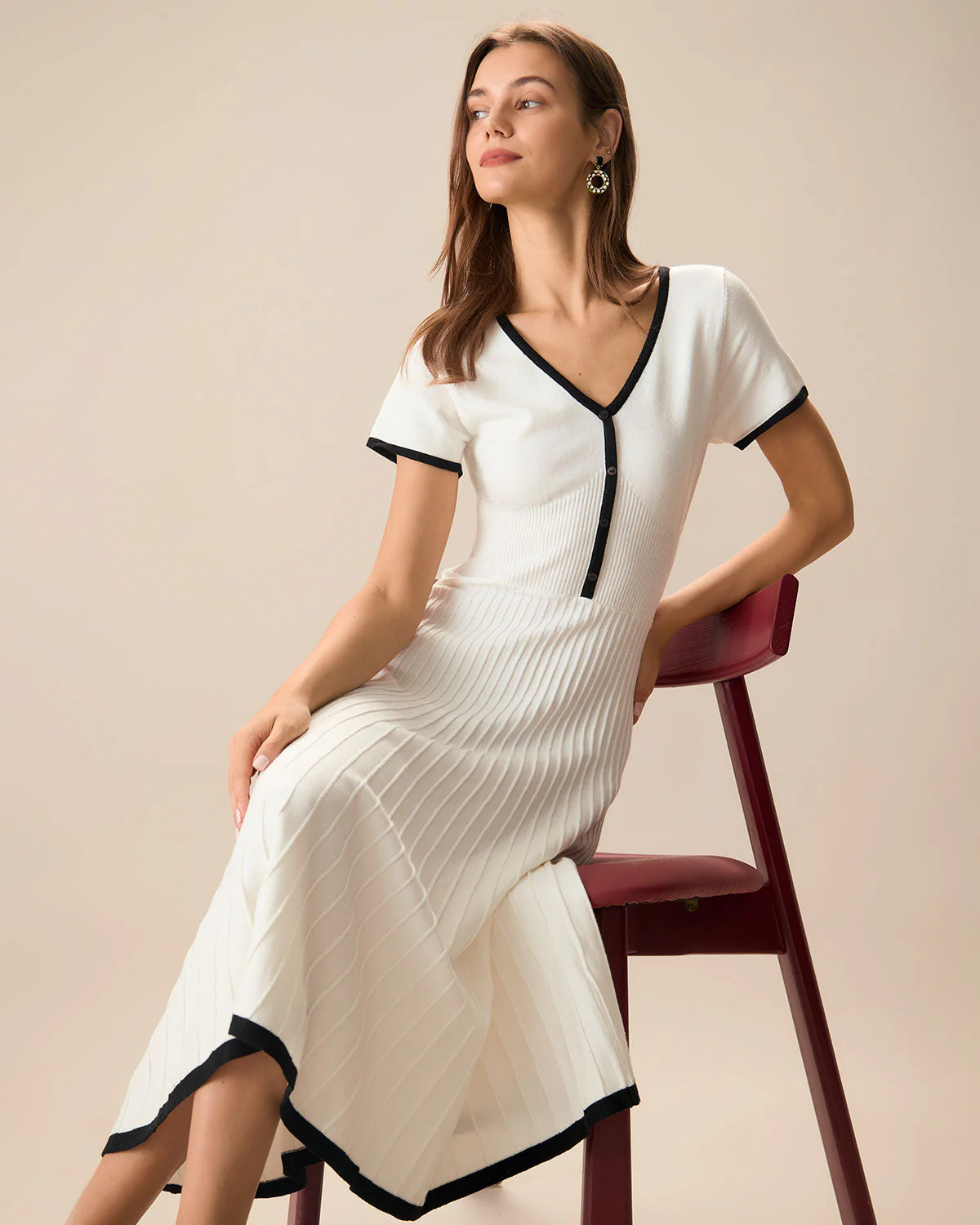 Pleated Midi Dress With Button Front And V Shape Fit-My Comfy Blouse