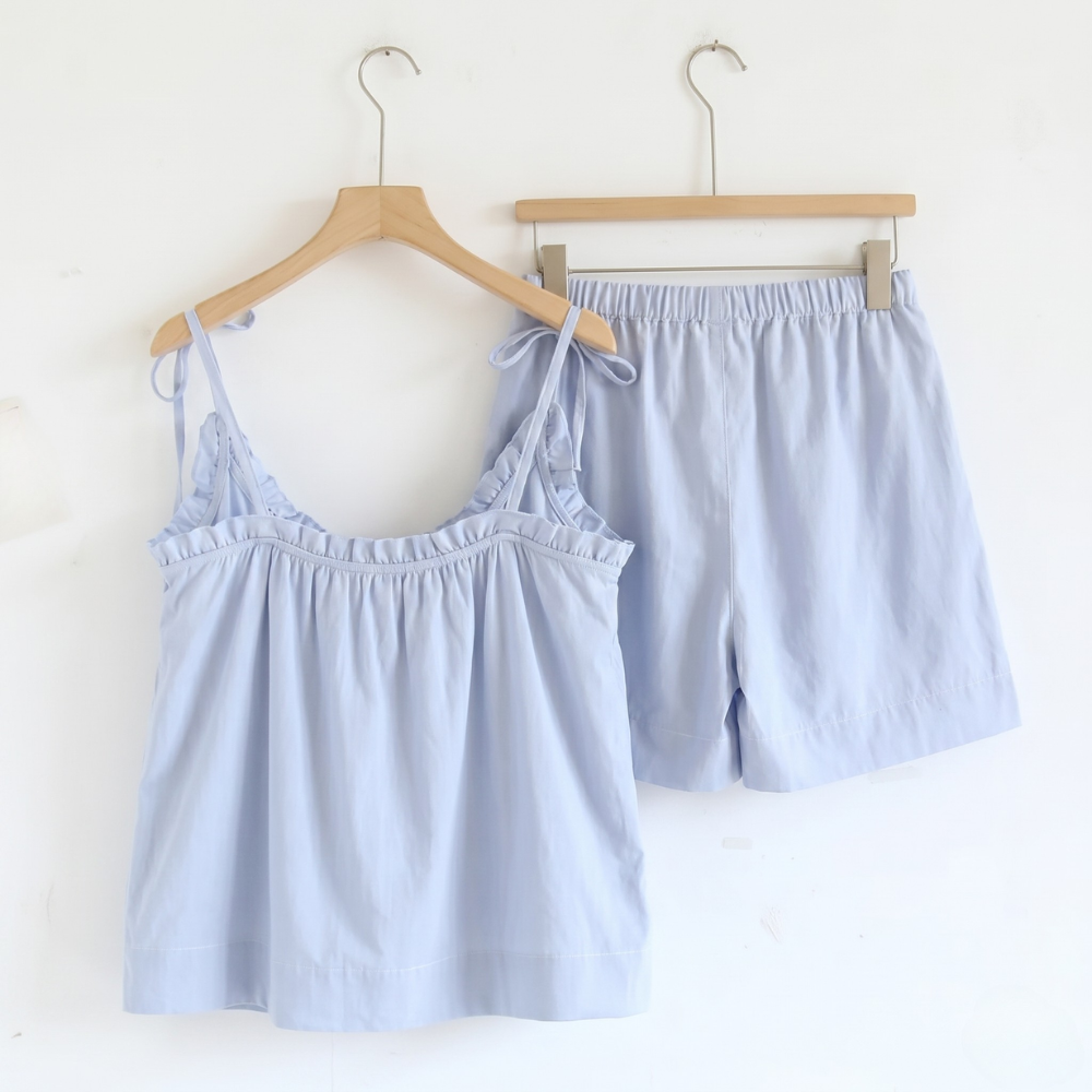 Summer Sleepwear Set With Camisole Top And Cropped Pants For Women