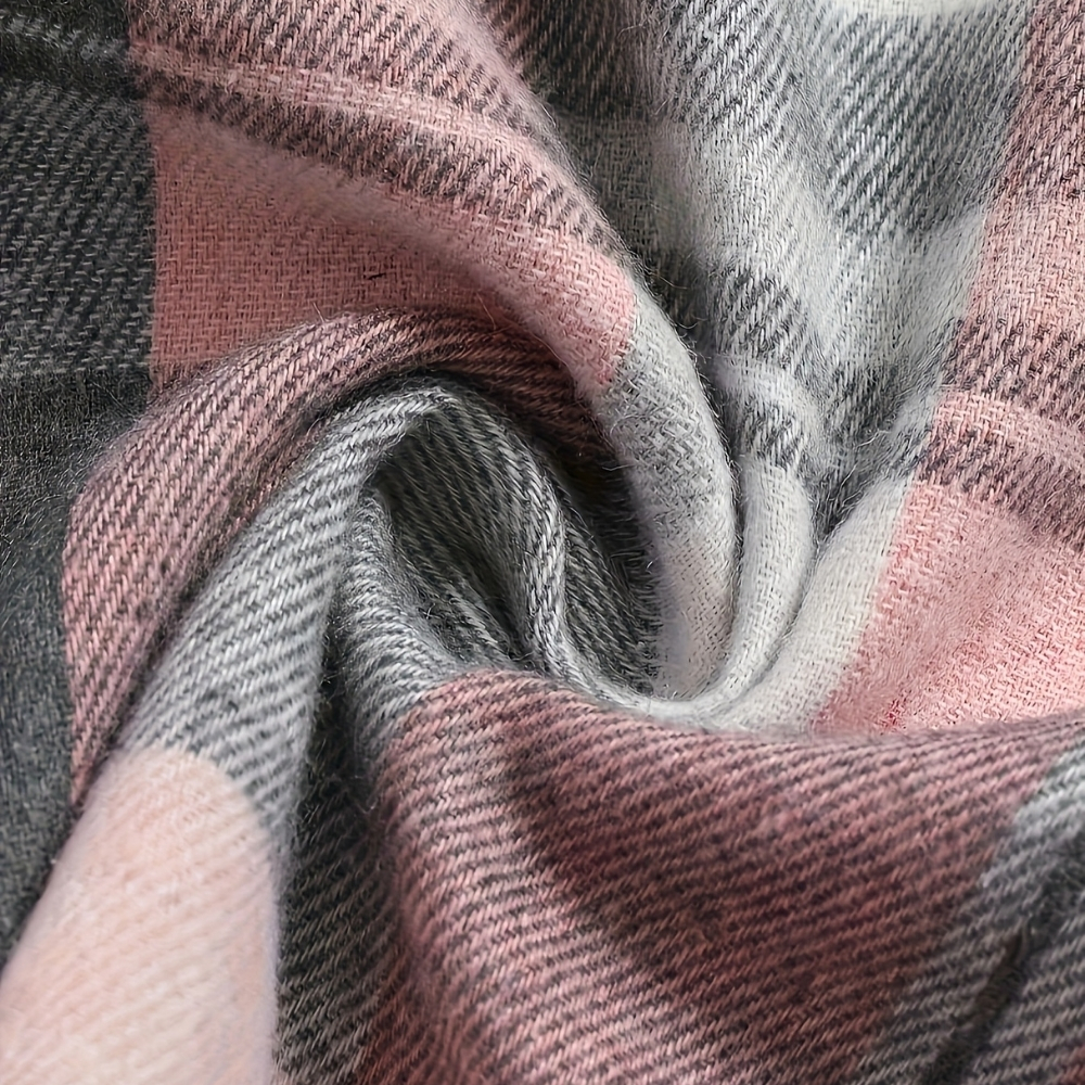 Casual Gingham Shirt With Lapel Collar And Button Details Fit For Women