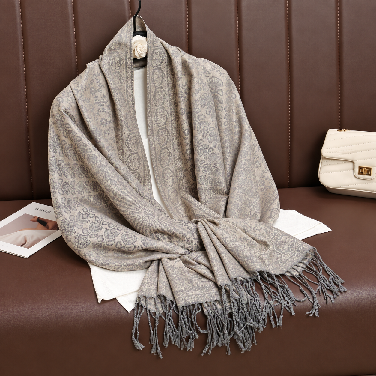 Fashionable Paisley Pattern Print Jacquard Shawl For Women