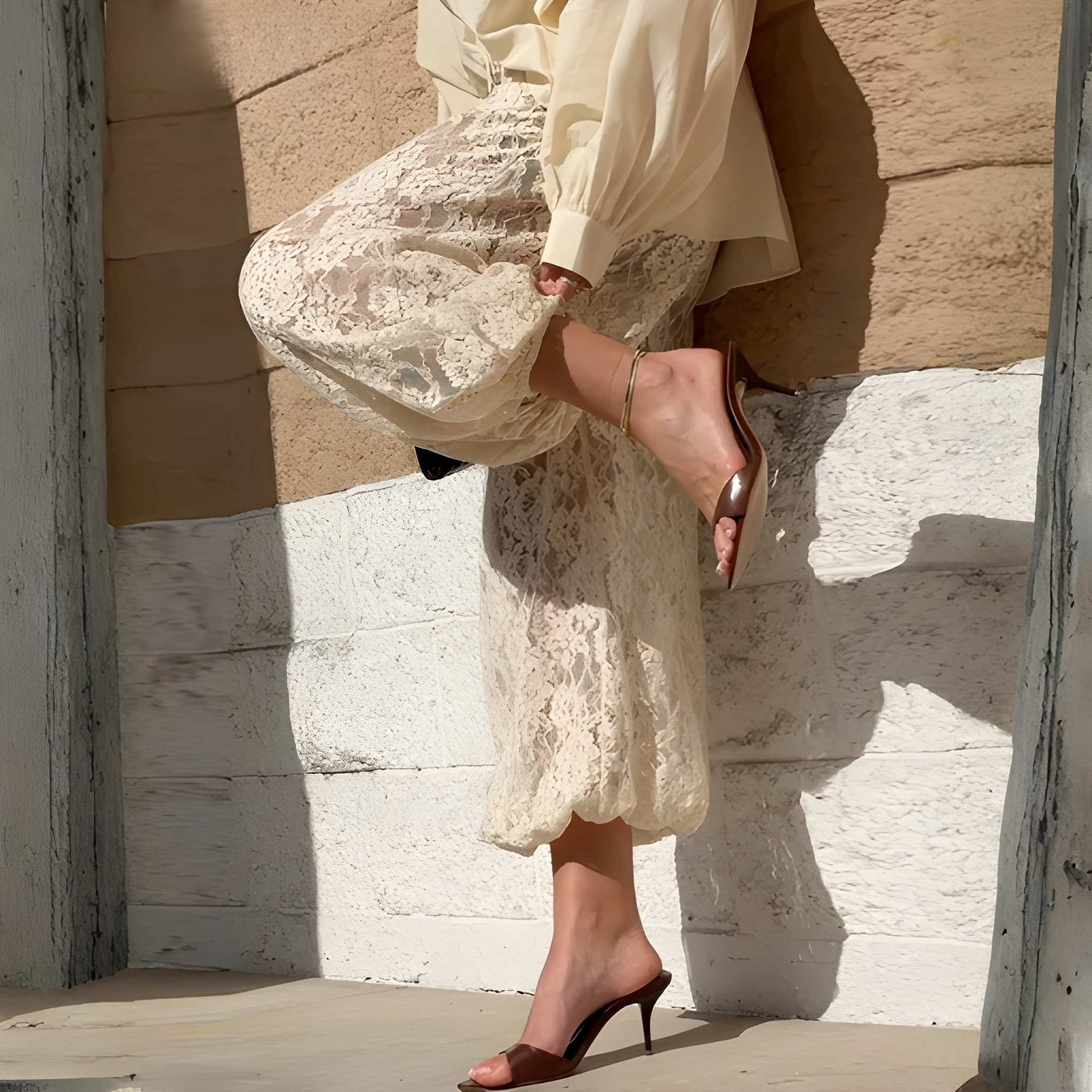 Loose Fit Lace Design High Rise Lounge Trousers For Women