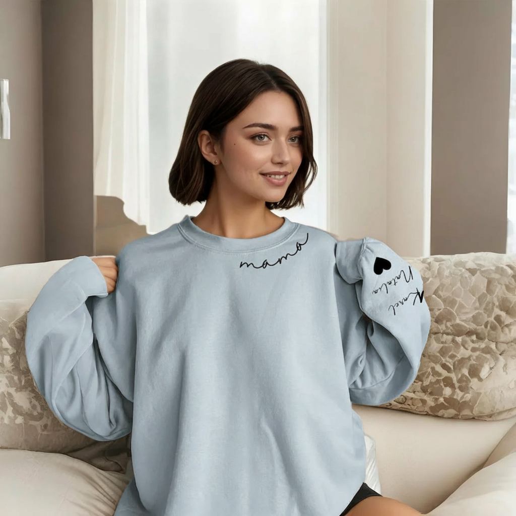 Personalized Mama Sweatshirt And Hoodie With Names On Sleeve