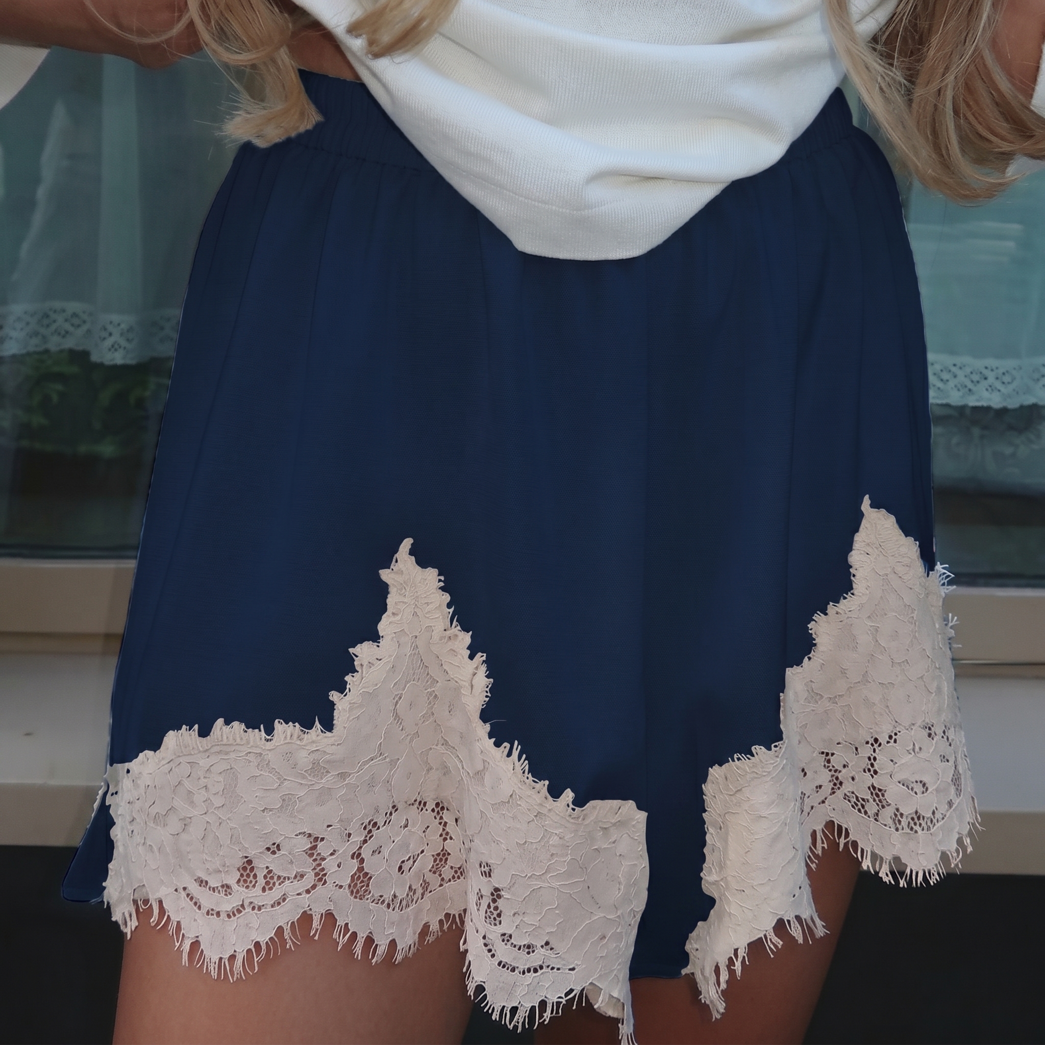 Vintage Lace Trim Design Mini Pajama Shorts For Women