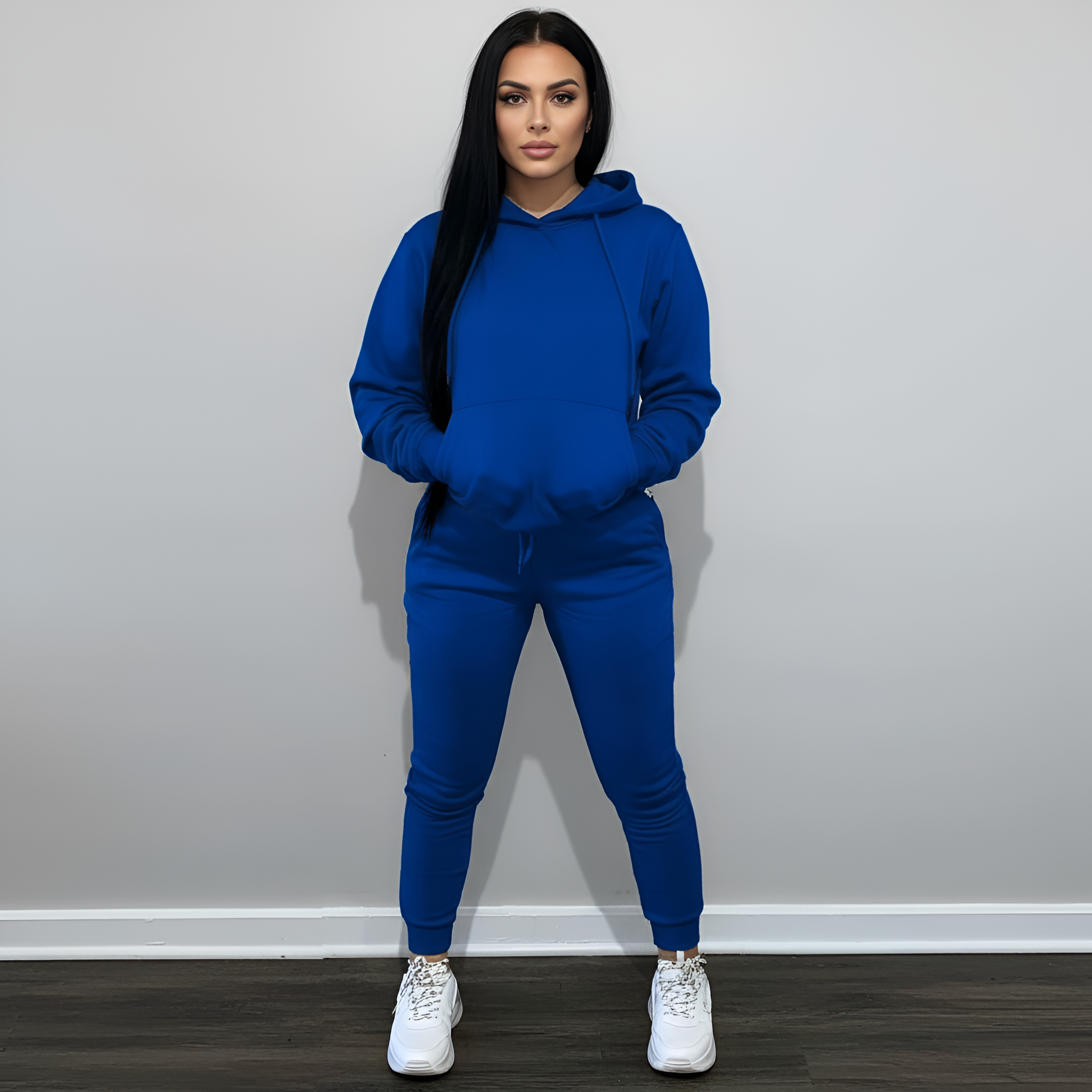 Casual And Comfortable Hoodie And Jogger Set For Women