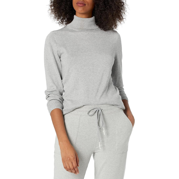 Womens Classic-Fit Lightweight Long-Sleeve Turtleneck Sweater