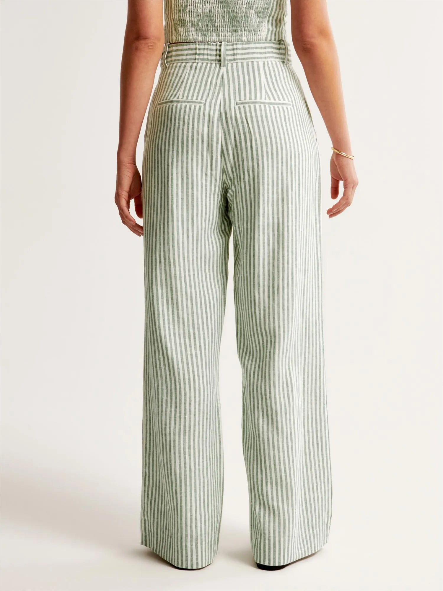 Tailored And Lifted Linen Blend Set-My Comfy Blouse