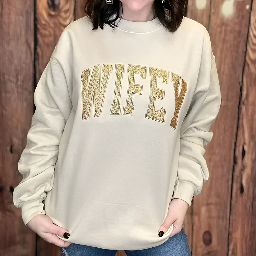 Personalized MAMA Sweatshirt With Glitter Print And Name Detail