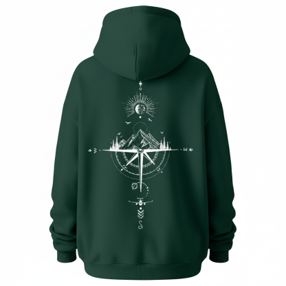 Men Oversized Fleece Hoodie With a Starry Night And Mountain Graphic