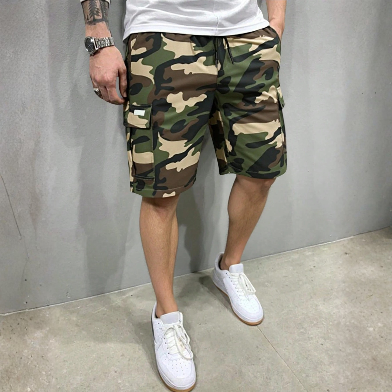 Casual Cargo Shorts For Men With Flap Pockets
