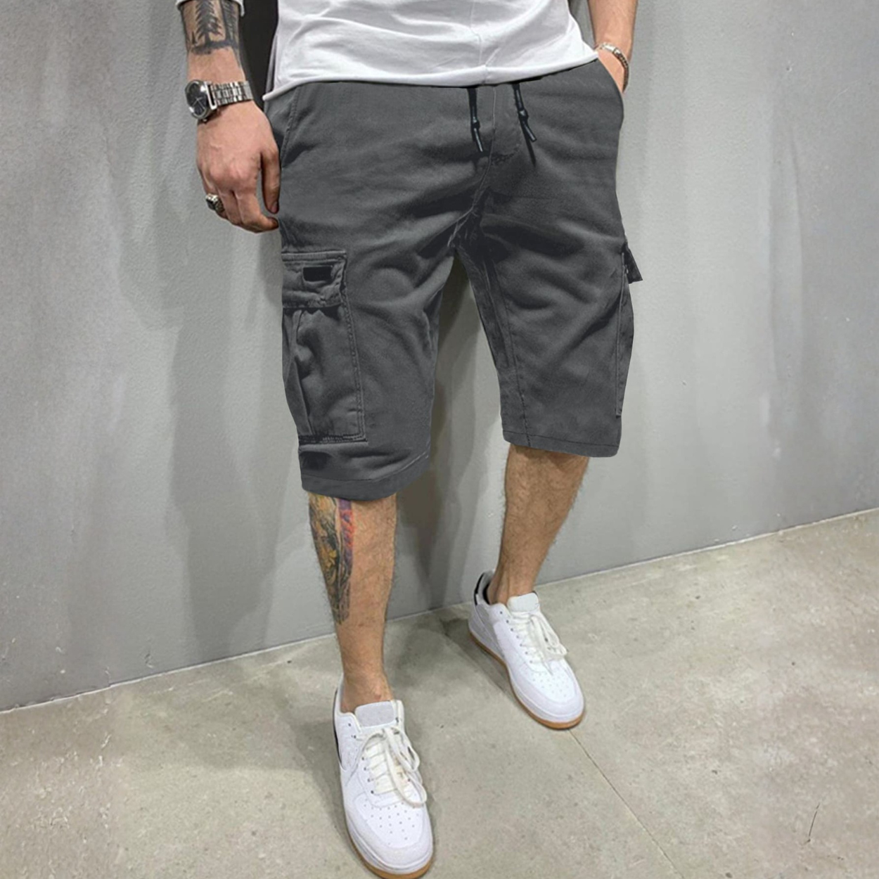 Casual Cargo Shorts For Men With Flap Pockets
