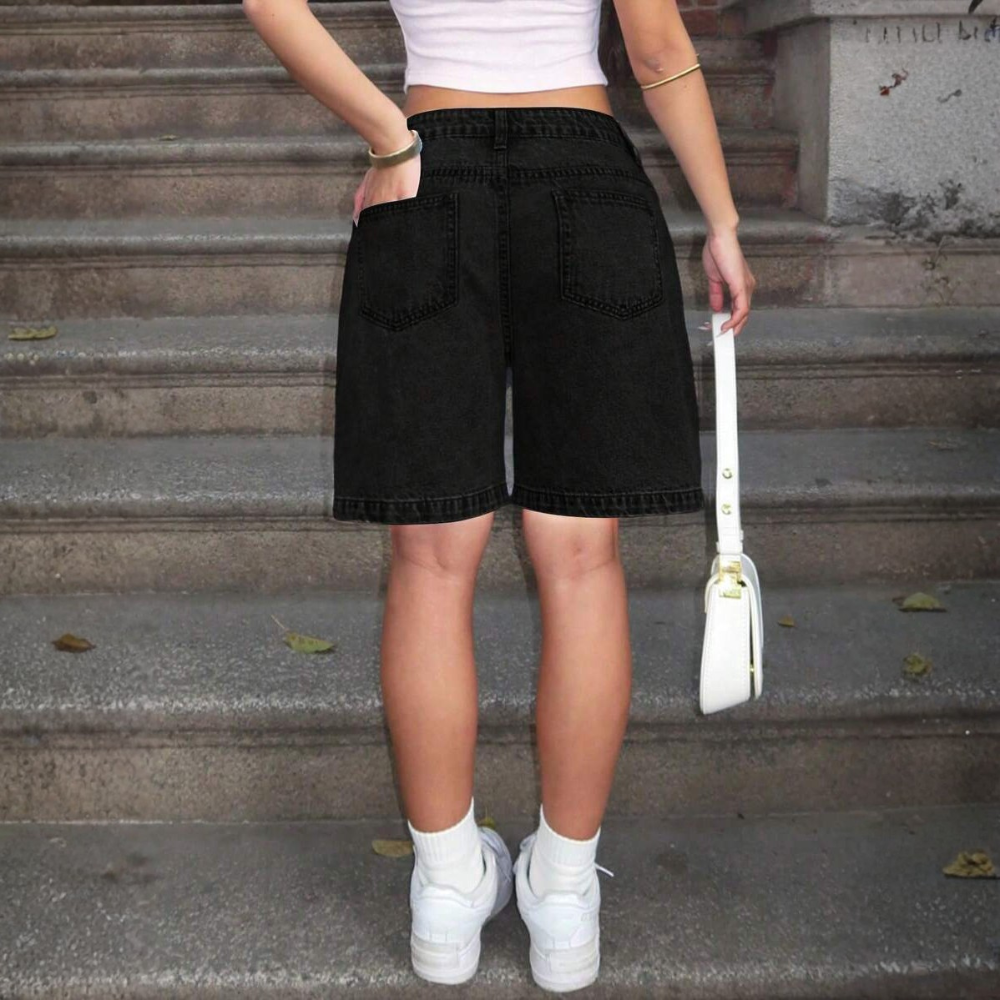 Denim And Loose Bermuda Shorts And Summer Casual For Women