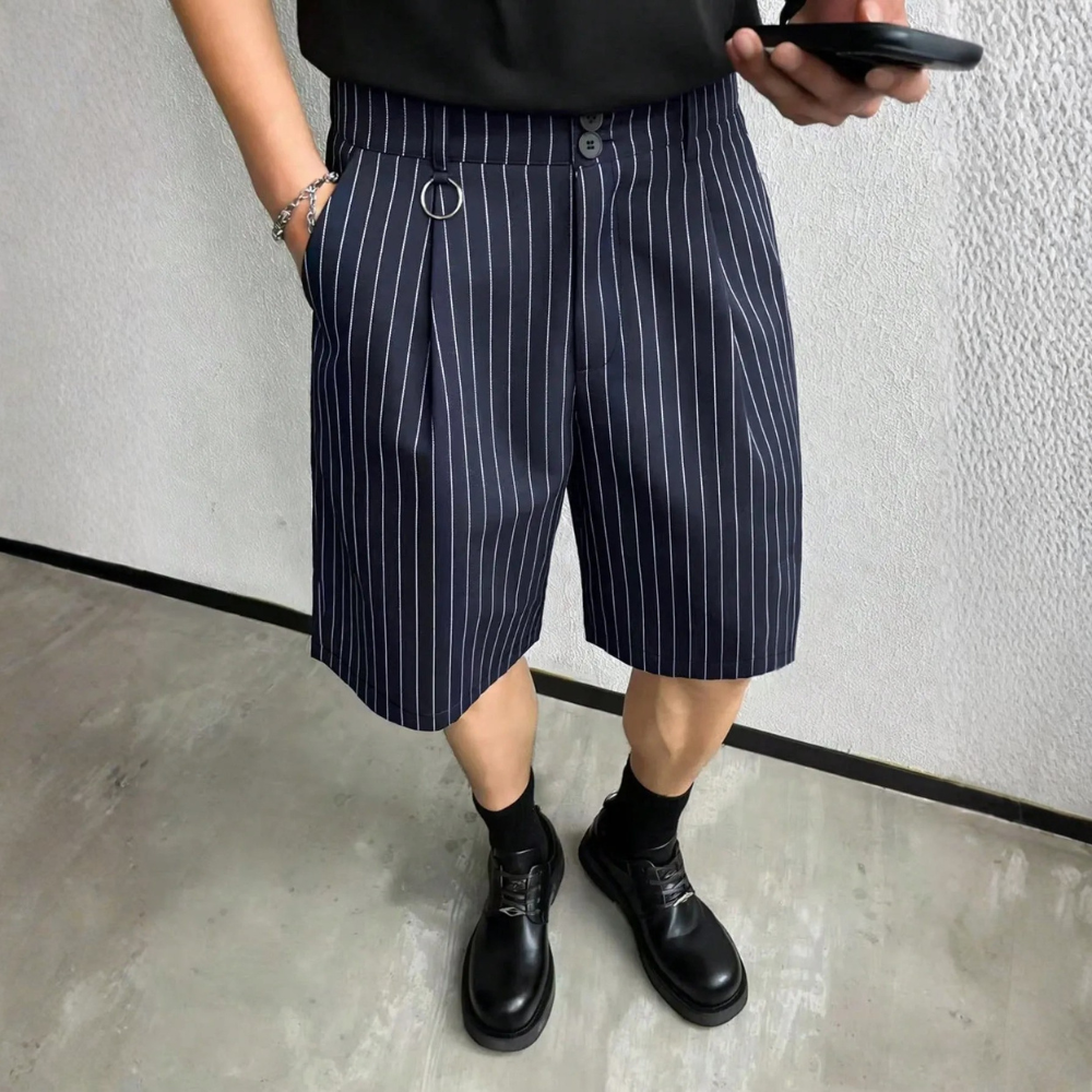 Men’s Striped Pleated Loose Fit Casual Shorts