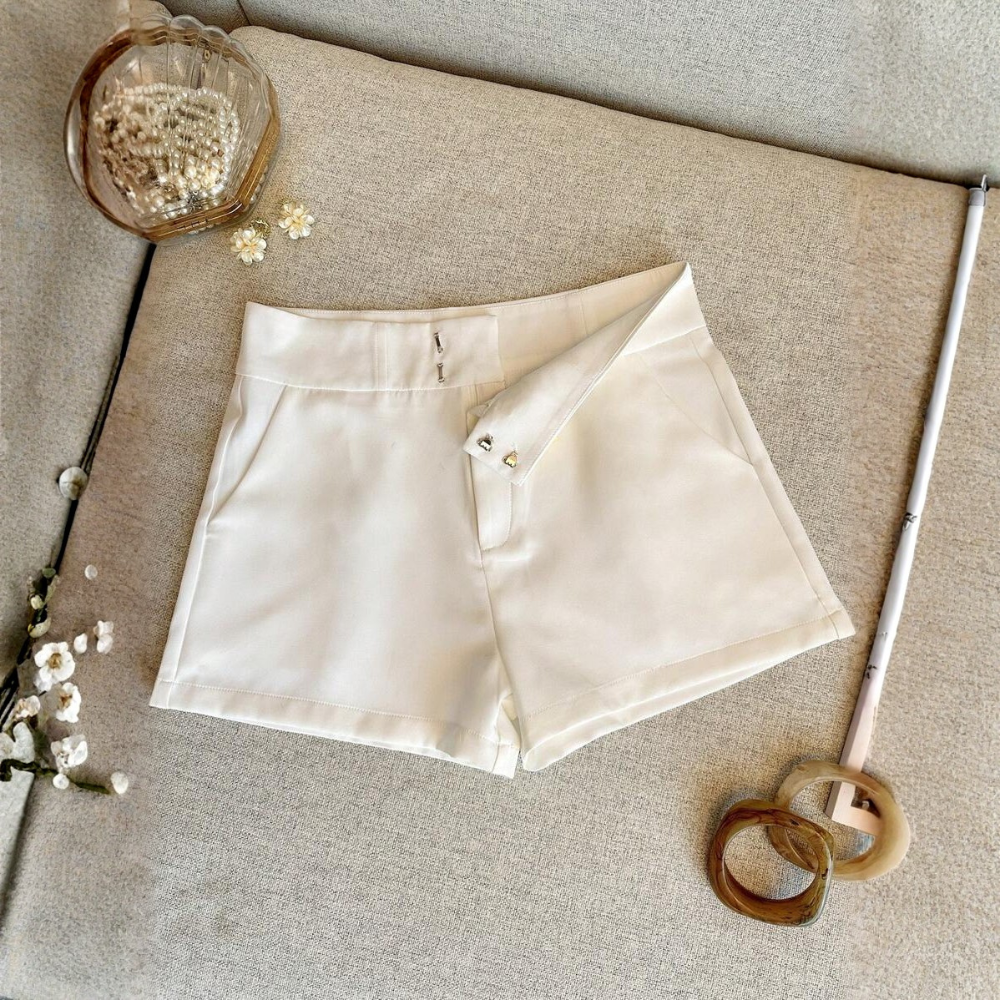 Solid And Color Casual Shorts Fashionable For Women