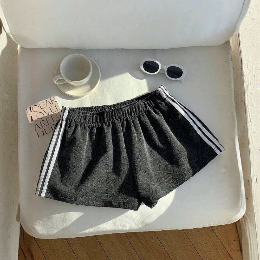 Vintage Washed Knit Cotton Striped Wide Shorts For Women