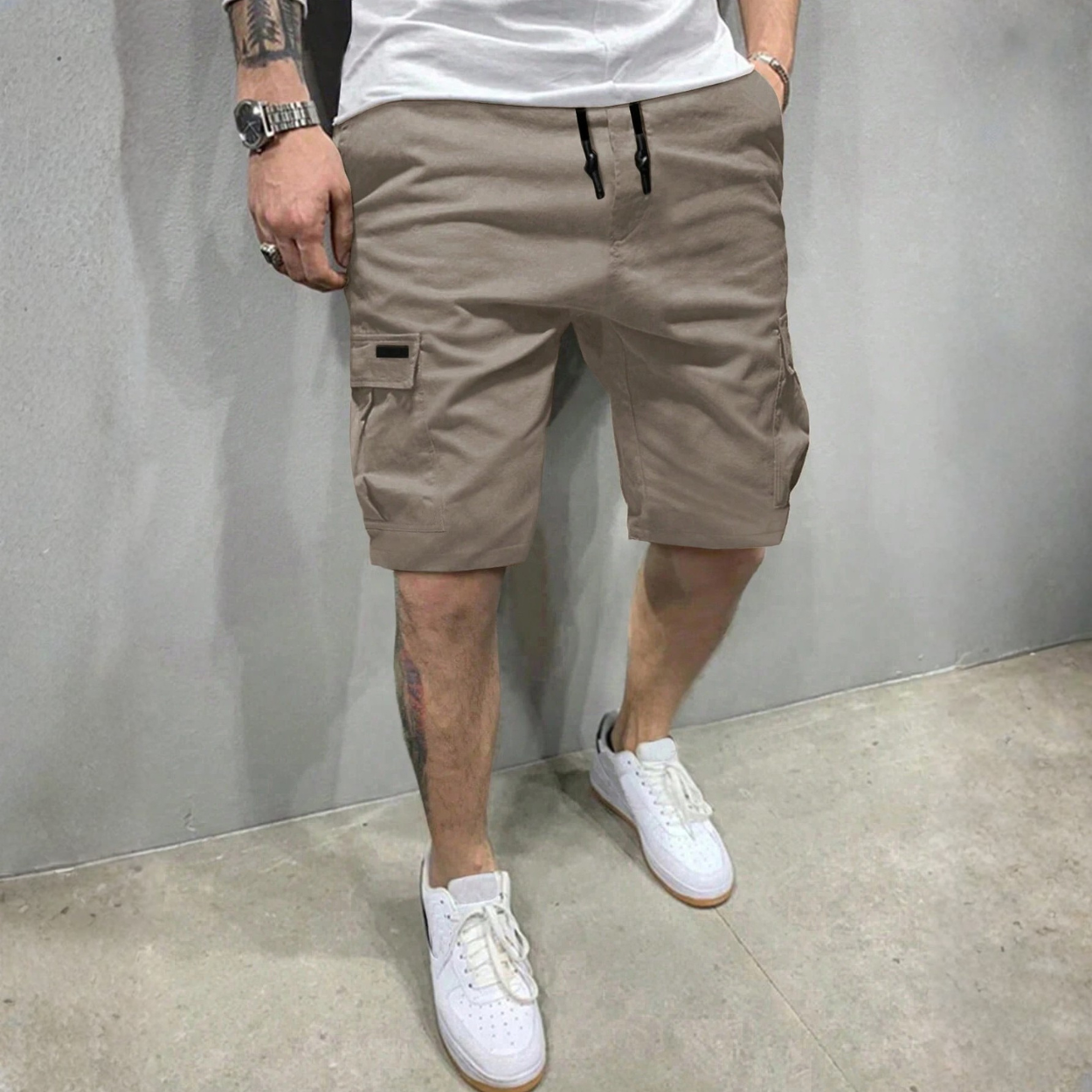 Casual Cargo Shorts For Men With Flap Pockets