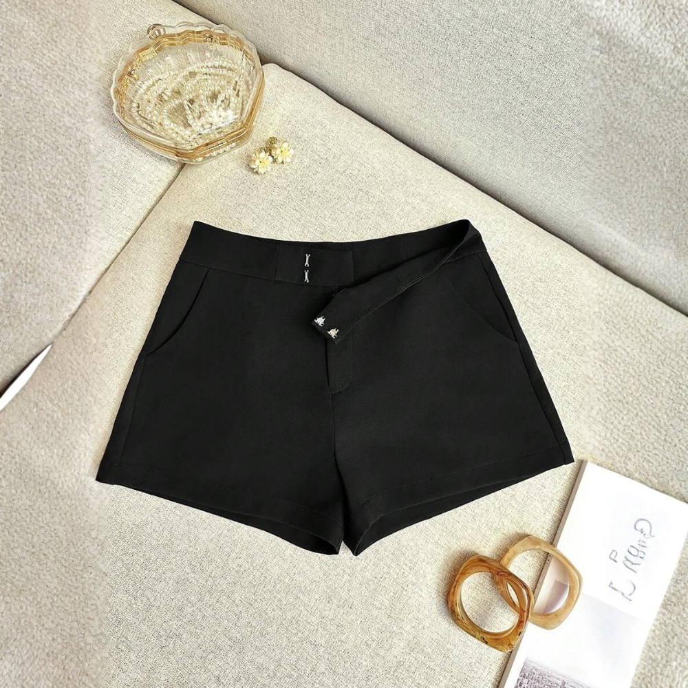 Solid And Color Casual Shorts Fashionable For Women