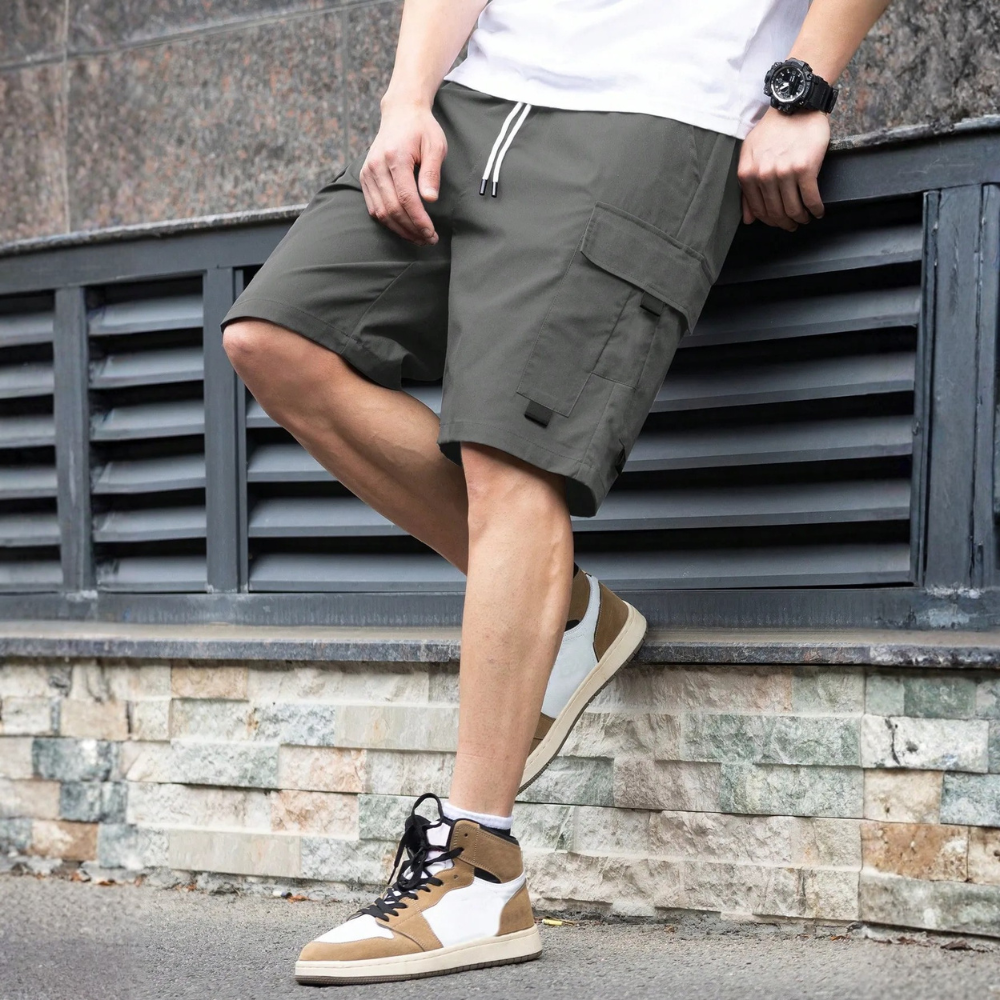 Men’s Multi-Pocket Cargo Casual Shorts