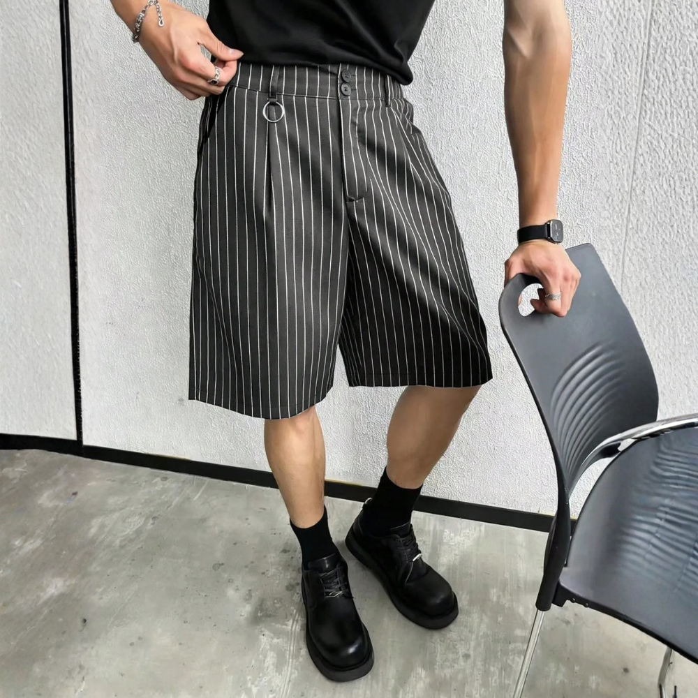Men’s Striped Pleated Loose Fit Casual Shorts