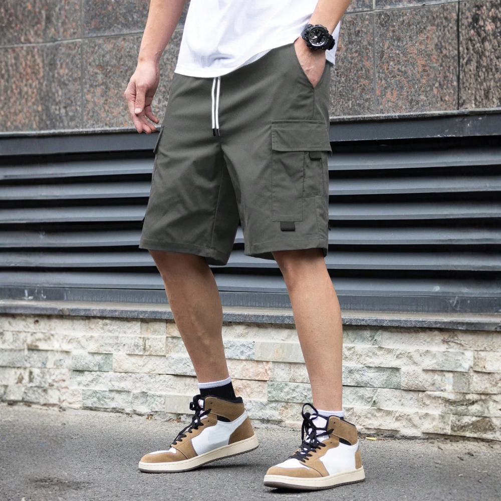 Men’s Multi-Pocket Cargo Casual Shorts