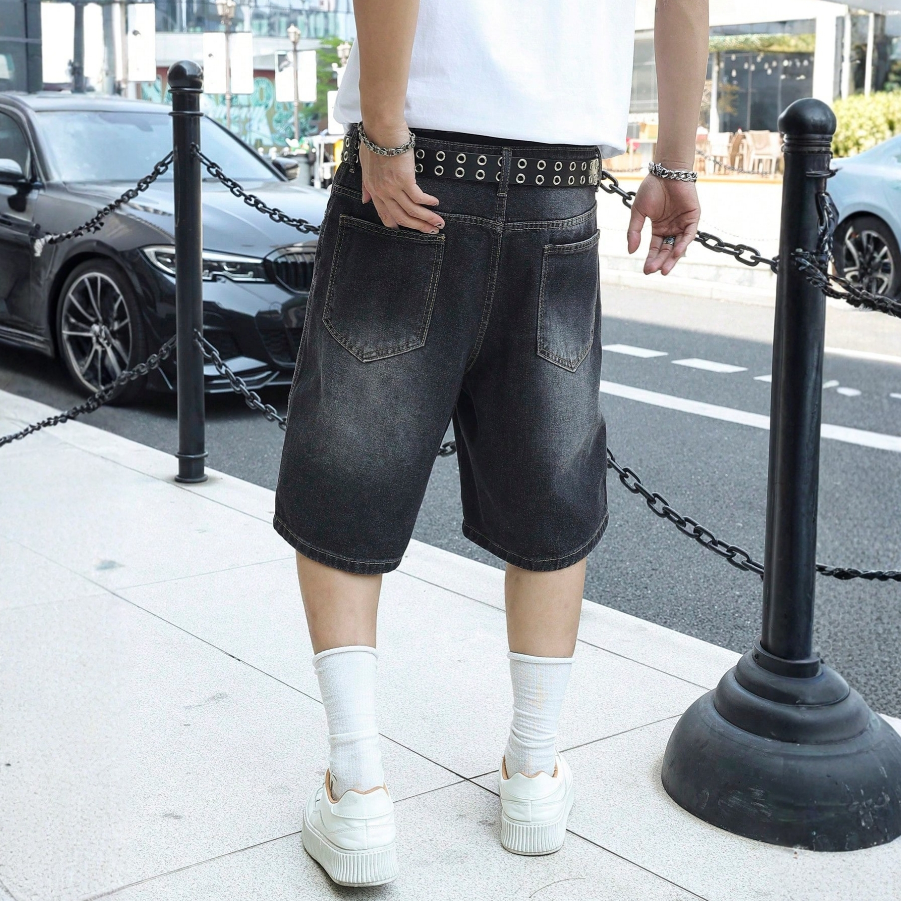 Manfinity Loose Fit Embroidered Denim Shorts Casual Summer Style