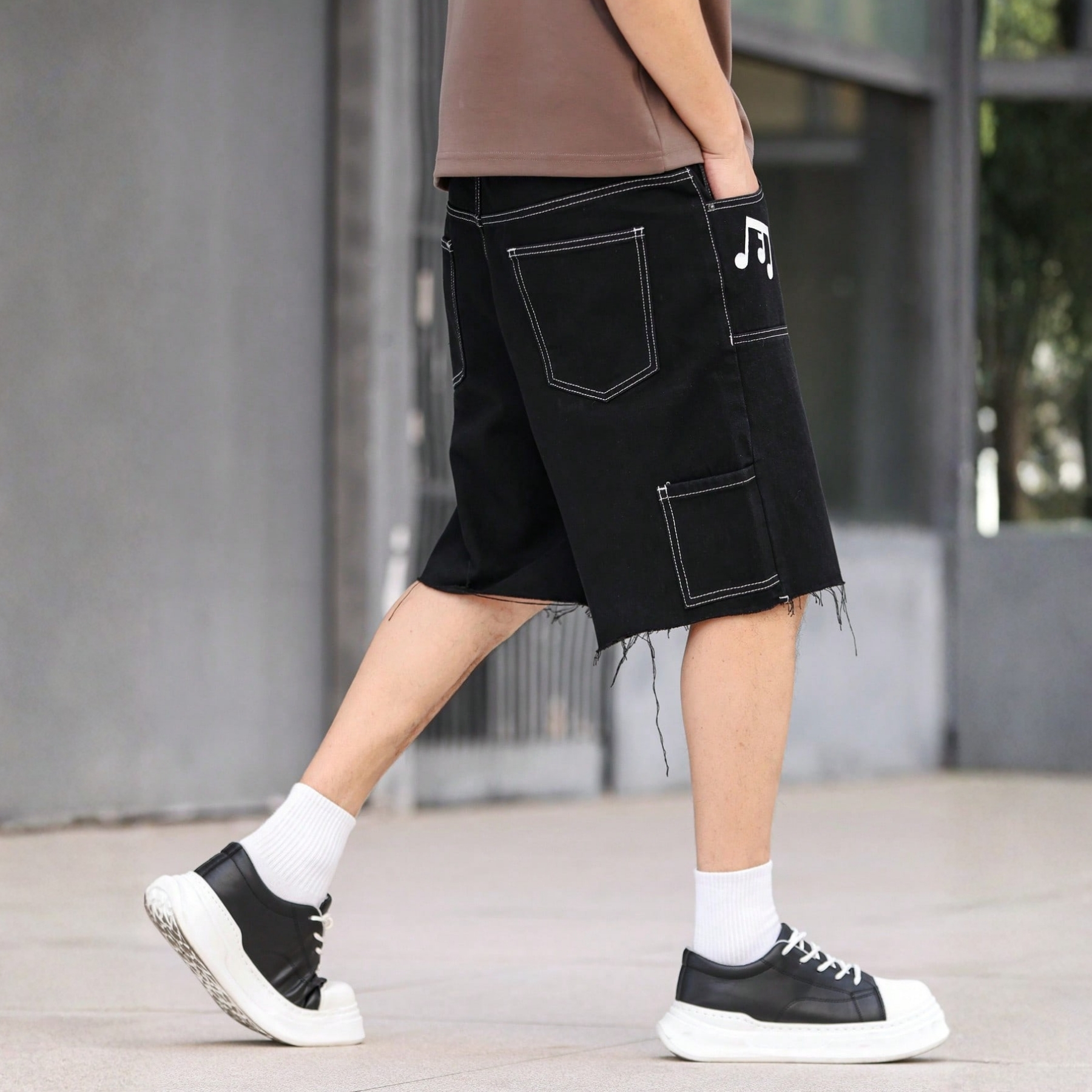 Manfinity Loose Fit Embroidered Denim Shorts Casual Summer Style