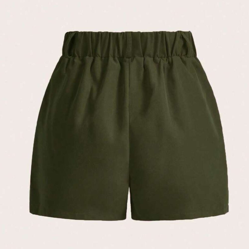 Solid Color Pleated Casual Pocket Shorts For Women