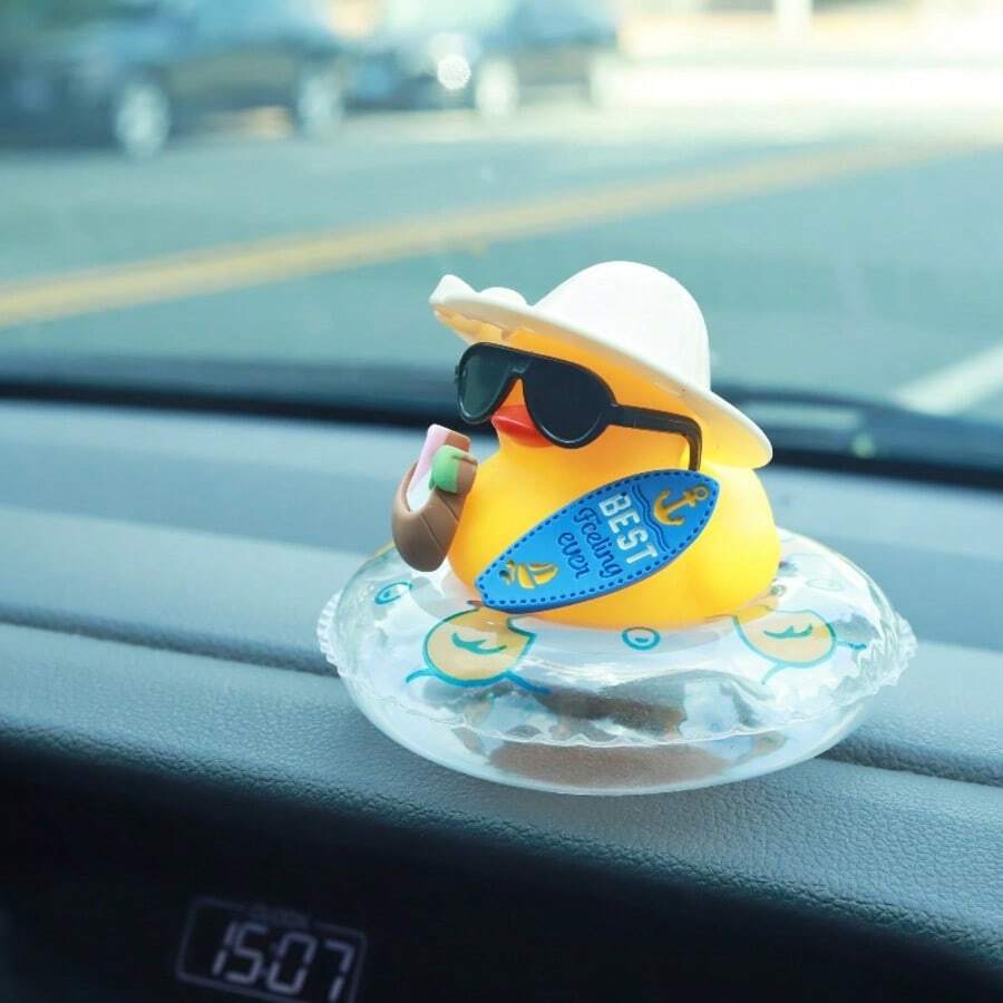 Duck Car Dashboard Statue With Coconut Accents