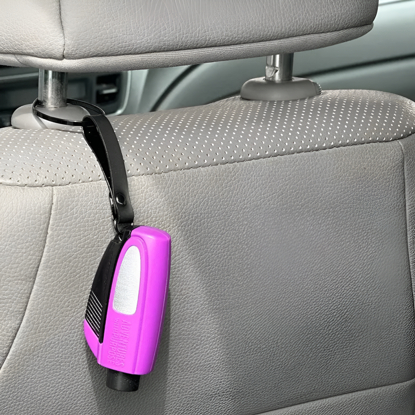 2-in-1 Emergency Window Breaker & Seatbelt Cutter