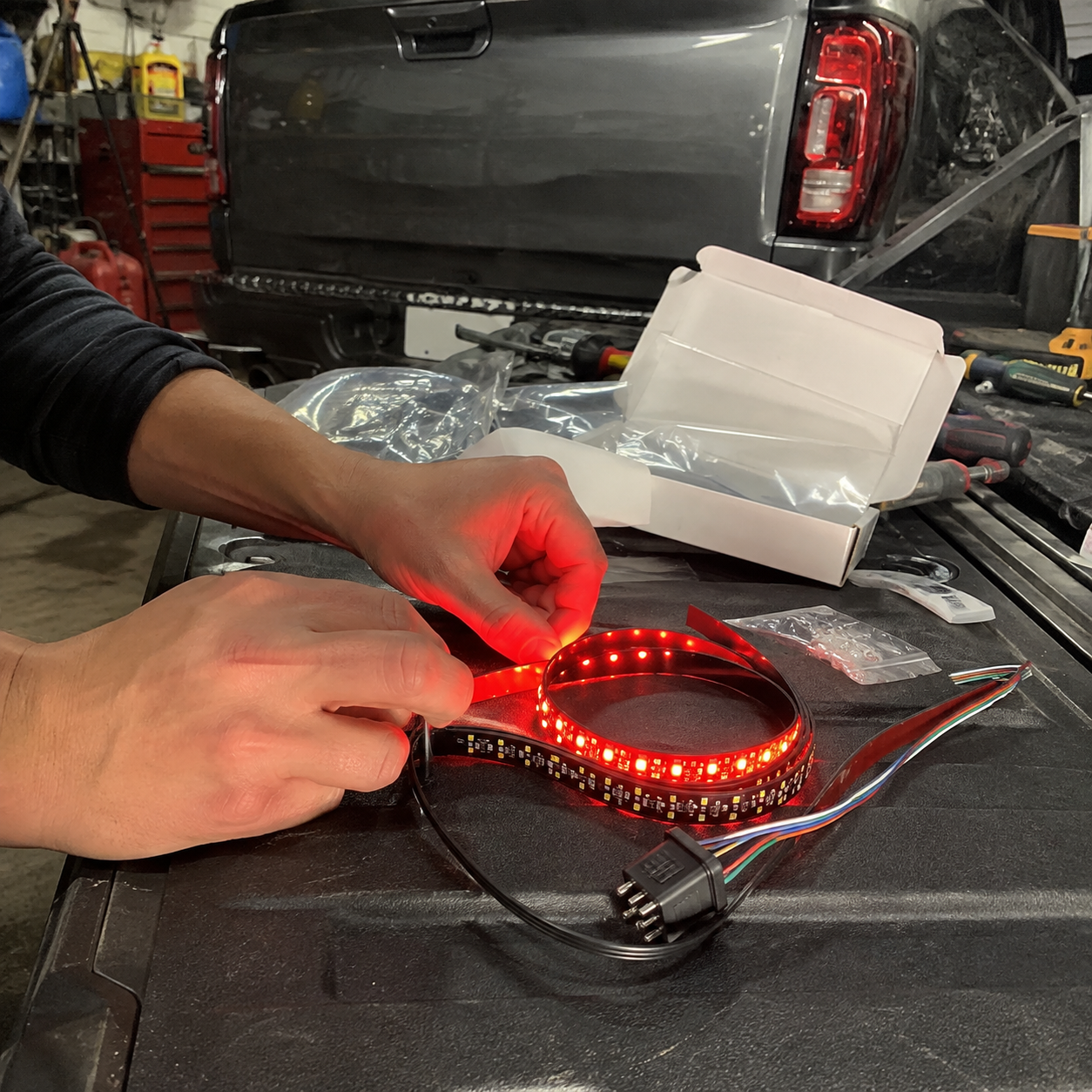 60 Inch Triple Row Tailgate Light Bar For Pickup Truck And SUV