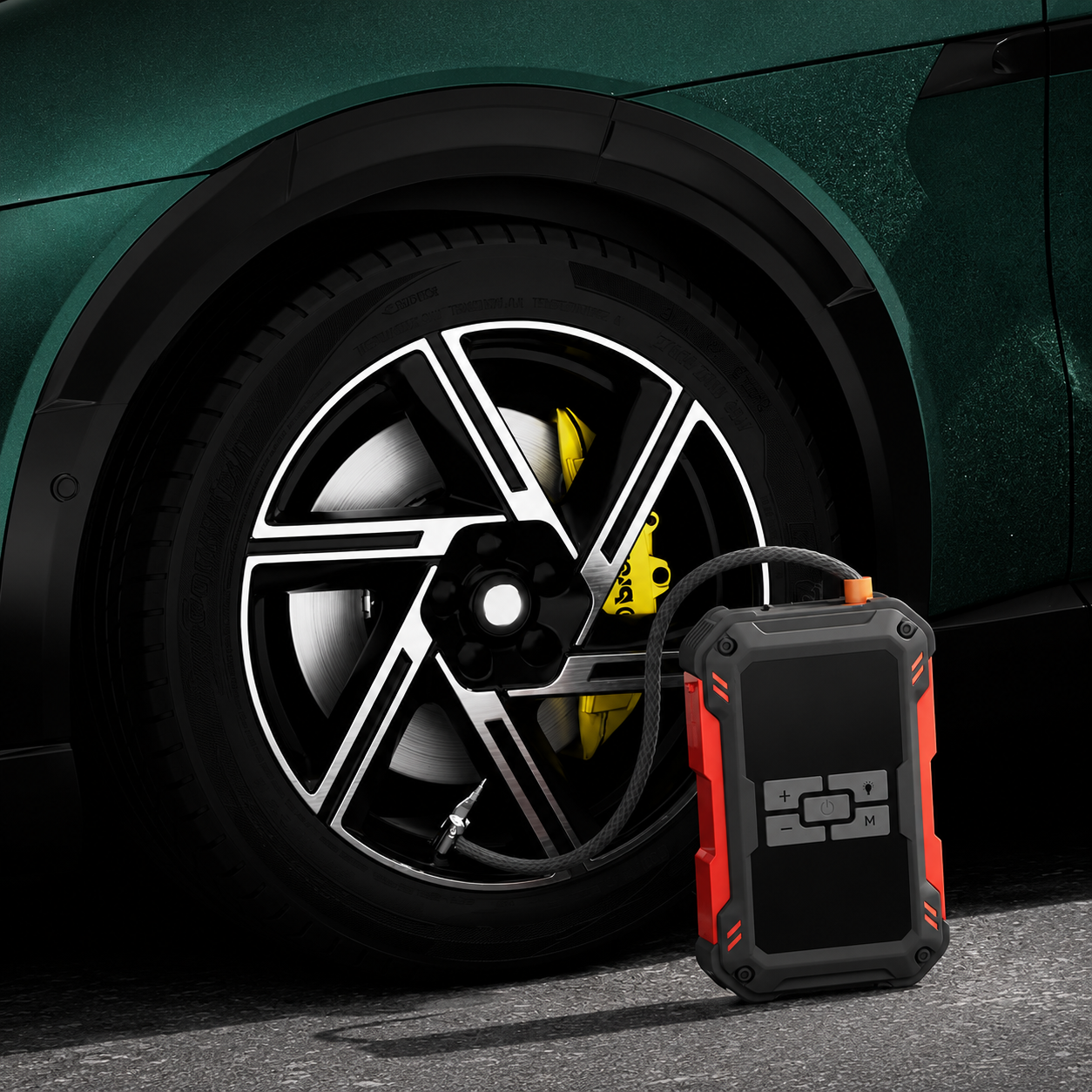 Portable Car Battery Jump Starter With Air Pump