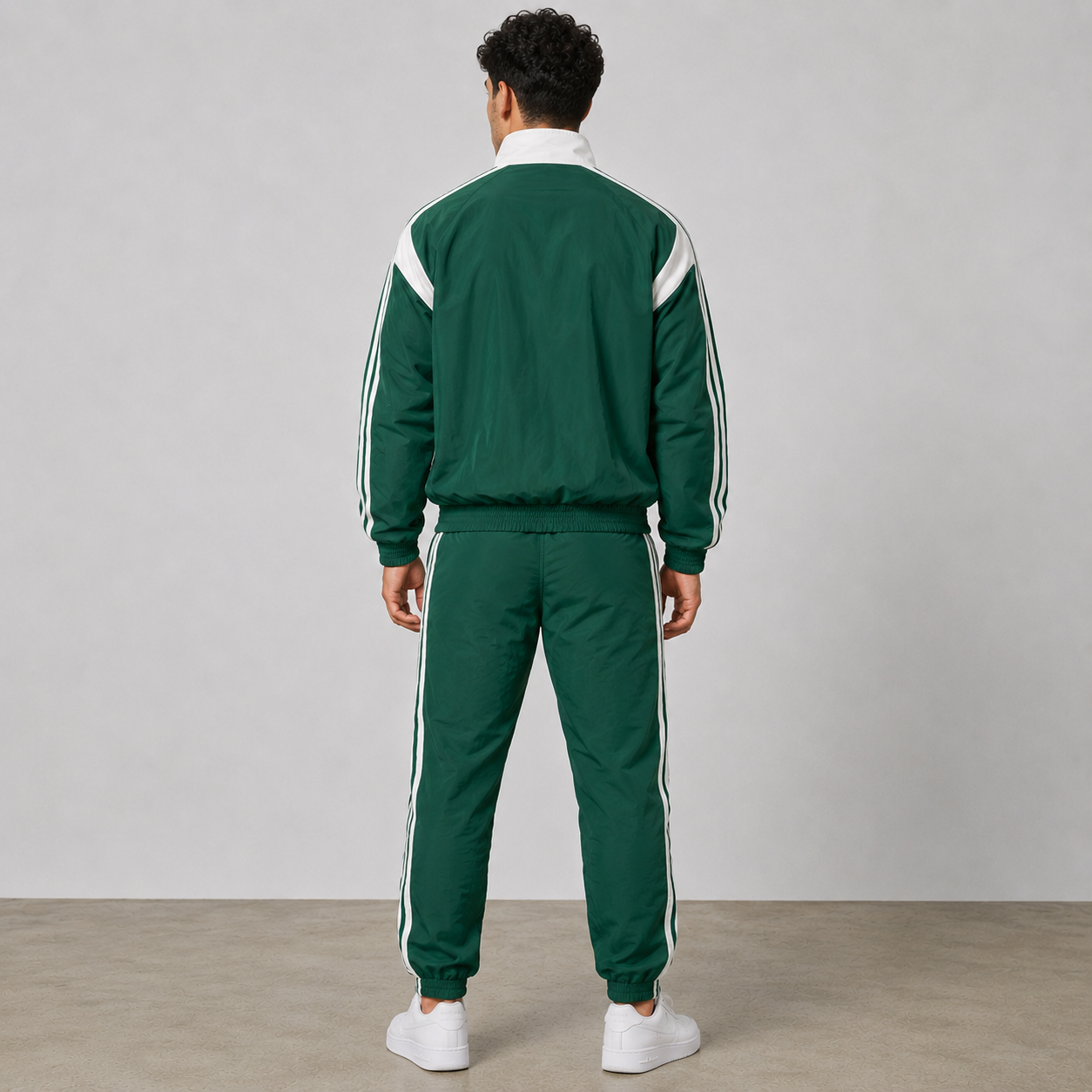 World Cup 2026 Themed Saudi Arabia Football Fan Sweatshirt And Jogger Set