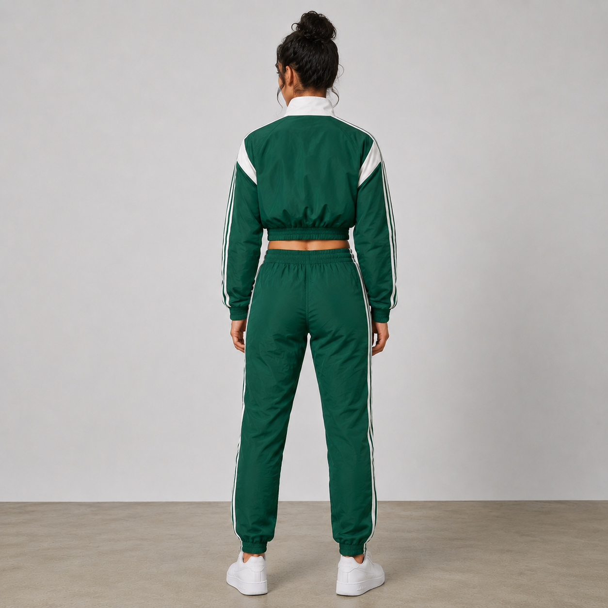 World Cup 2026 Themed Saudi Arabia Football Fan Sweatshirt And Jogger Set