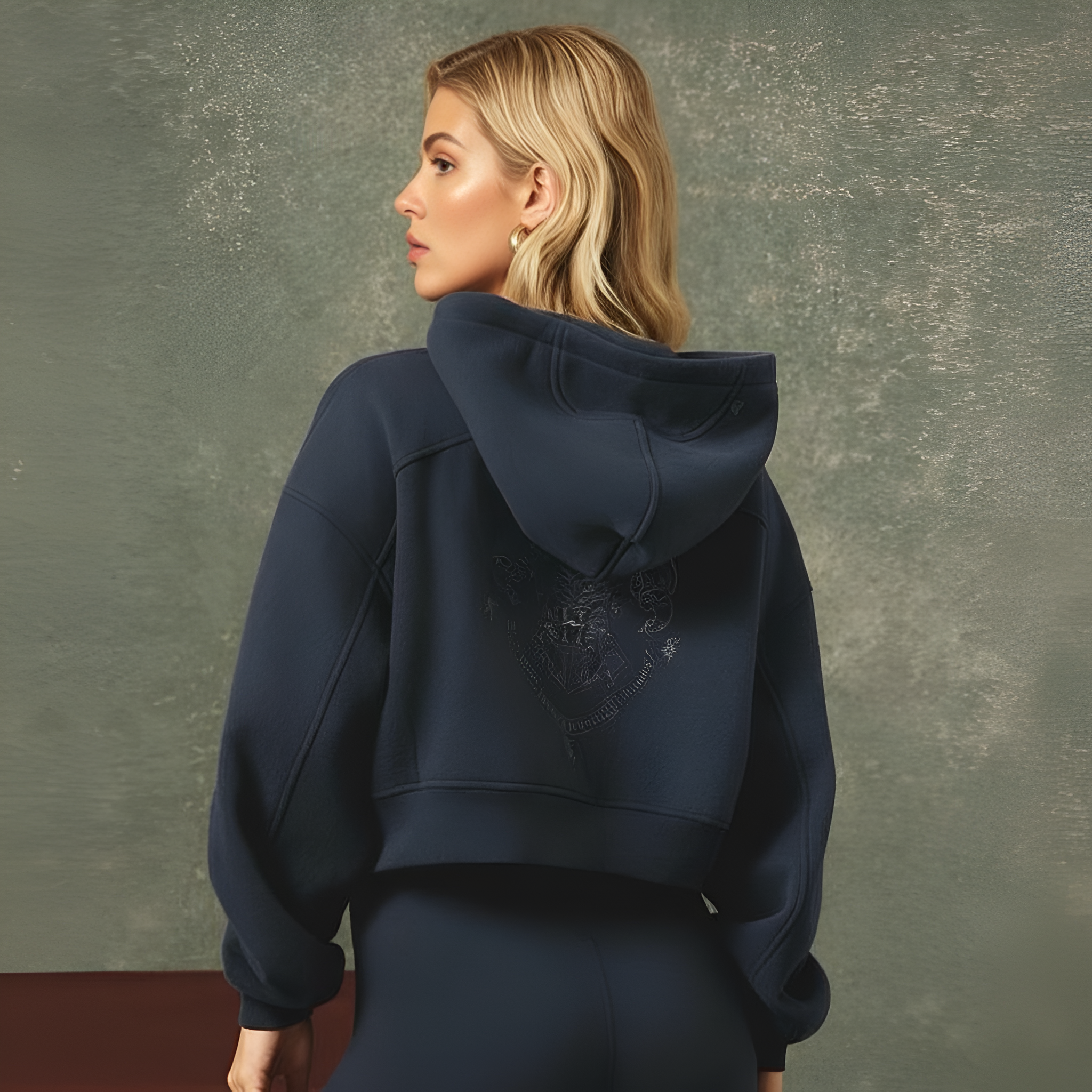 Everyday Fleece Soft Warm Lightweight Relaxed Fit Cropped Hoodie Sweatshirt