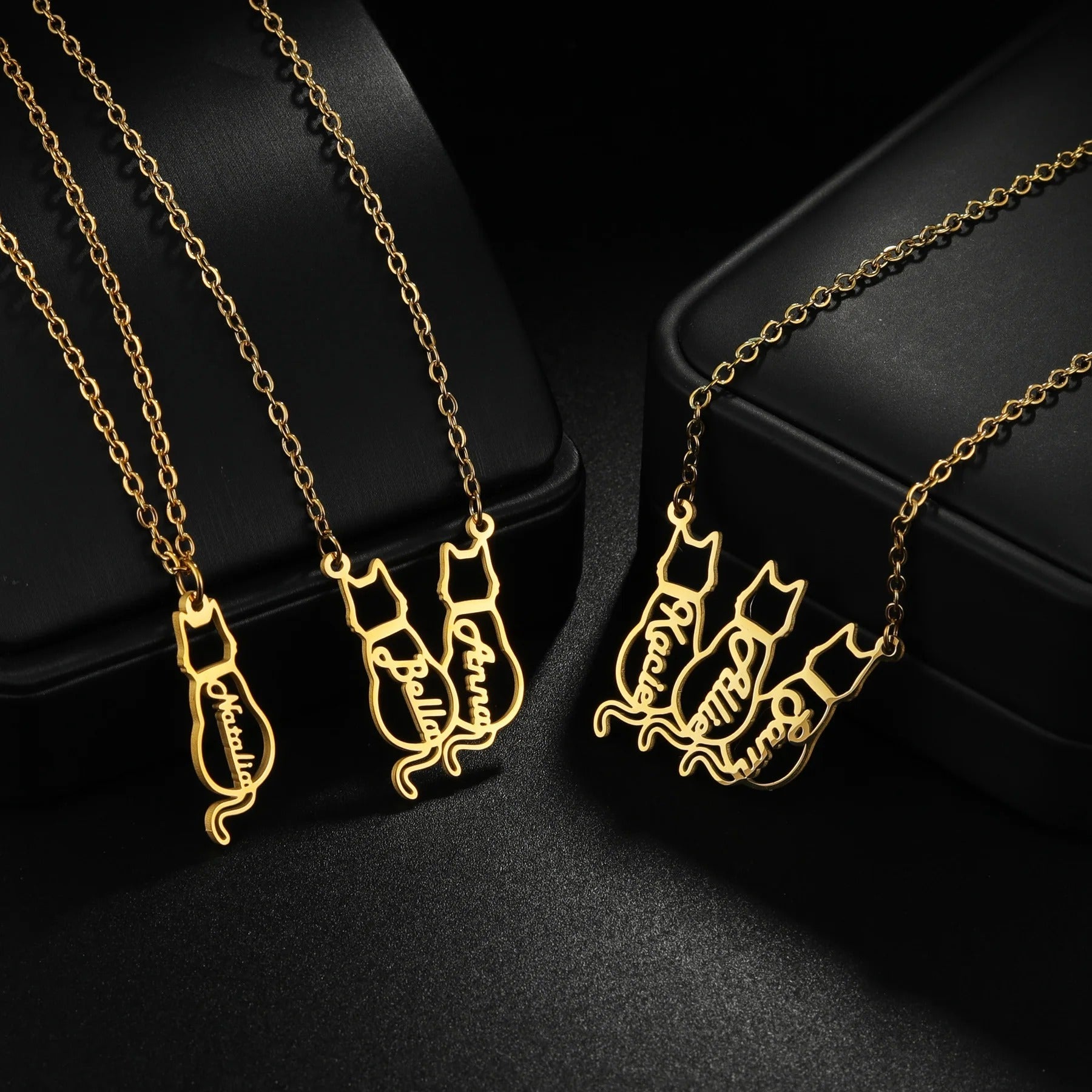 Custom Animal Outline Pendant Necklace With Name Design-Ziggy Dog Training Collar