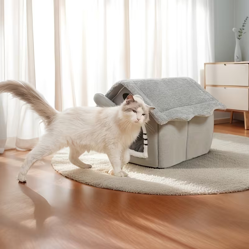 Soft Polyester Pet House For Cats And Dogs With Washable Cushion