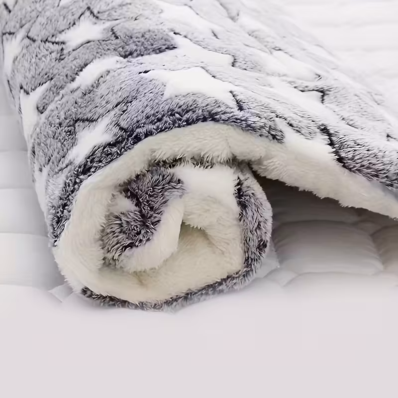 1  dog crate mat warm dog nest winter warm thickened dog blanket dog bed mat christmas gift 7