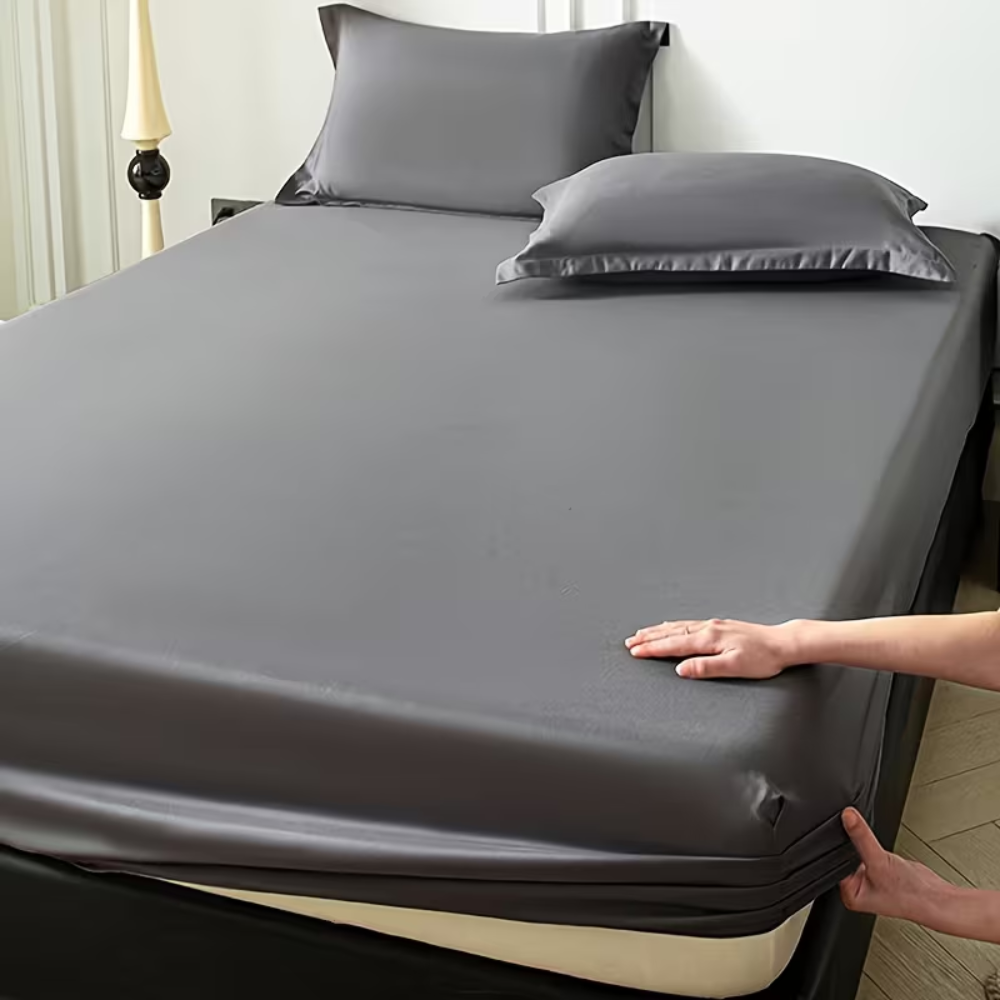 Microfiber Bed Sheet Set Deep Pocket - Fitted Sheet, Flat Sheet & Pillowcases, Soft Brushed Bedding Set