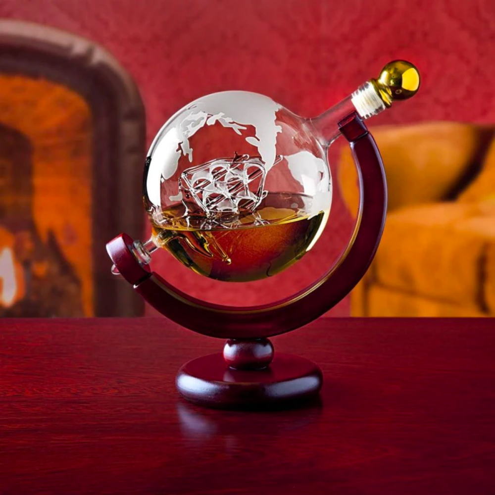 Globe Shaped Whiskey Decanter-Wine and Whiskey Decanter