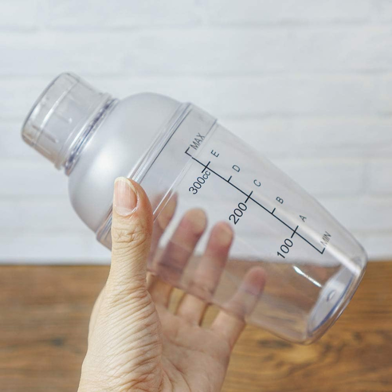 10 Oz Drink Mixer Hand Shaker Cup Compact Mixing Solution-Wine and Whiskey Decanter