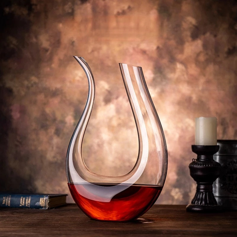 Crystal Clear U-Shaped Wine Decanter-Wine and Whiskey Decanter