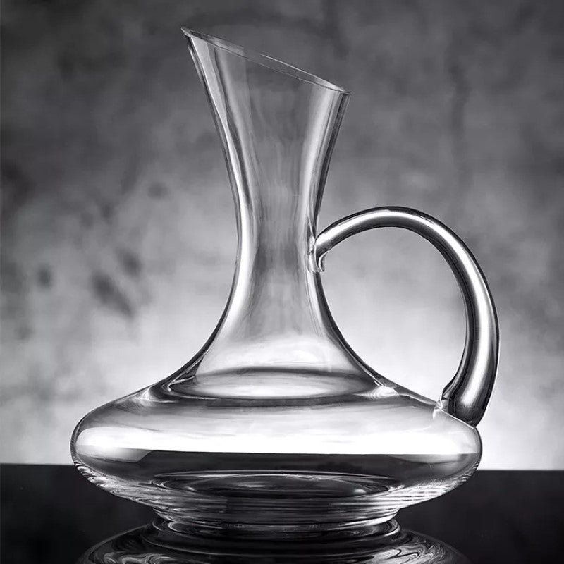 Classic Crystal Wine Decanter-Wine and Whiskey Decanter