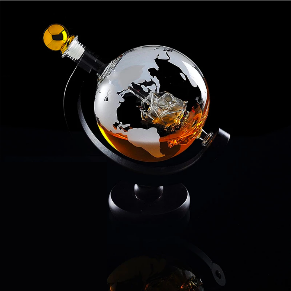 Globe Shaped Liquor Decanter-Wine and Whiskey Decanter