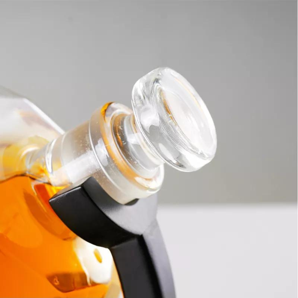 Diamond Shaped Wine Decanter-Wine and Whiskey Decanter