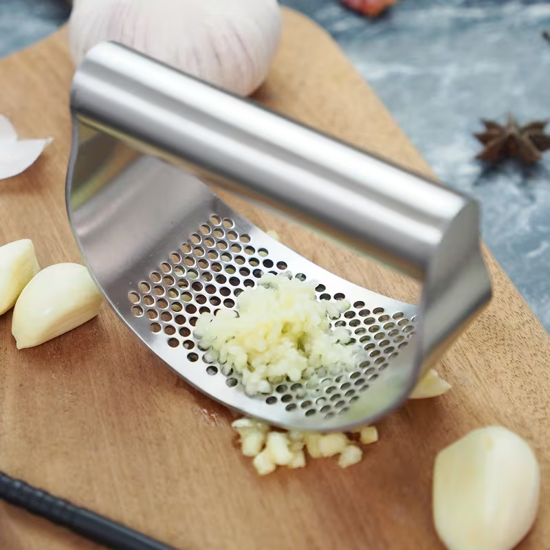 Manual Garlic Press Crusher Stainless Steel Kitchen Tool